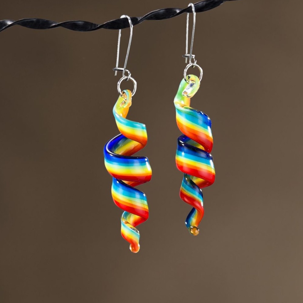 Uno Alla Volta Rainbow Swirl Murano Glass Earrings New